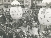 1971-02-20 Optocht Lampegat 02